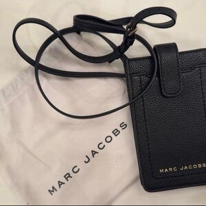 Marc Jacobs Leather Phone Crossbody NWOT